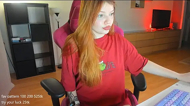 lil lia online show from 12.13.24