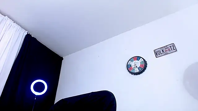 Antonywebb94 online show from 04.14.26