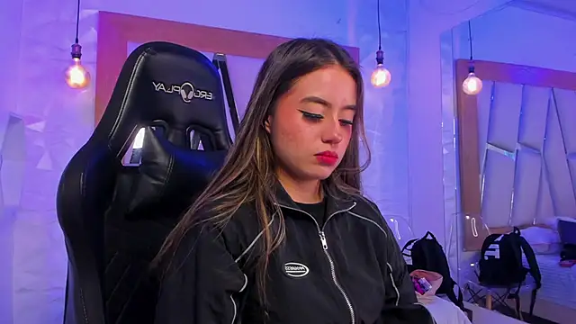 ary cooper  online show from 10.30.25