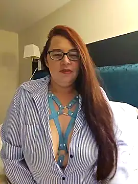 Sexy Binxy online show from 12.13.24