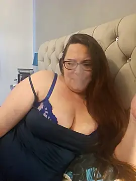 Sexy Binxy online show from 05.05.26