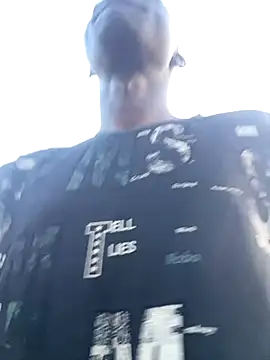 Snapshot of BigBrotherFreak chatting on 10.03.25 BigBrotherFreak online show from 10.03.25