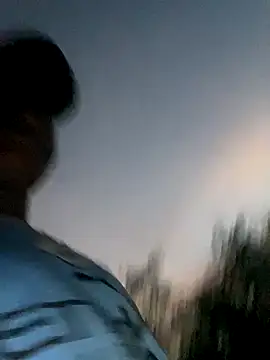 Snapshot of BigBrotherFreak chatting on 10.10.25 BigBrotherFreak online show from 10.10.25