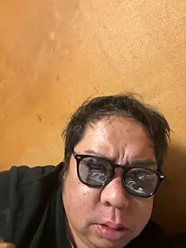 Snapshot of punk0805 chatting on 02.26.26 punk0805 online show from 02.26.26