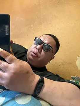 punk0805 online show from 03.25.26