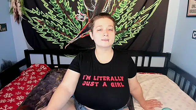 Chloenightmare online show from 10.31.25