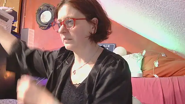 Snapshot of lanax chatting on 06.08.26 lanax online show from 06.08.26