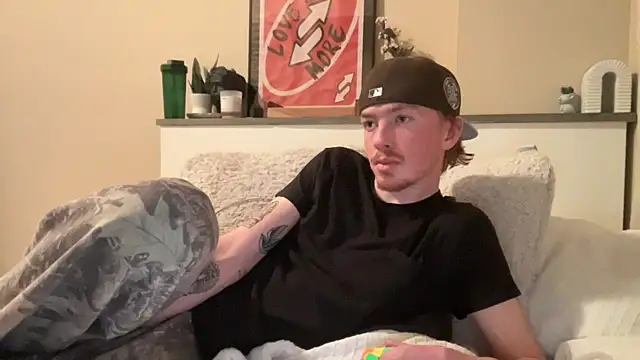 younghungginger online show from 12.13.24