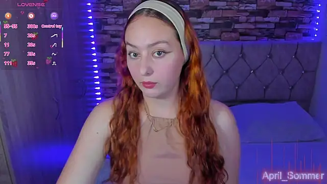 Snapshot of April_sommer1 chatting on 02.28.25 April sommer1 online show from 02.28.25