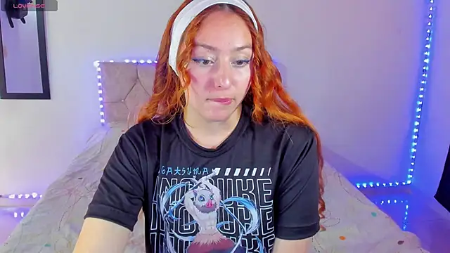 Snapshot of April_sommer1 chatting on 09.18.25 April sommer1 online show from 09.18.25