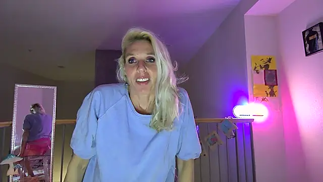 Glamazonx online show from 02.02.25