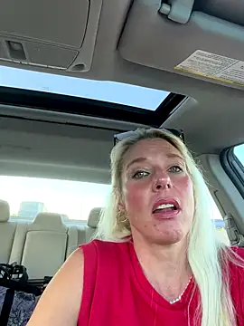 Glamazonx online show from 09.09.25