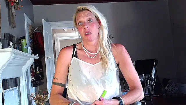 Glamazonx online show from 09.12.25