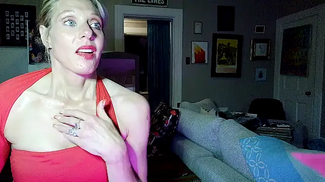 Glamazonx online show from 02.04.26