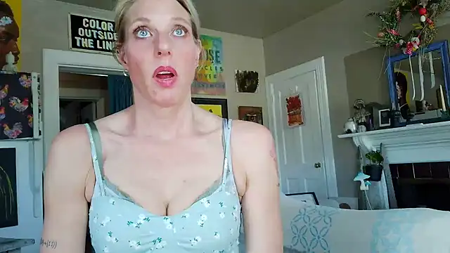 Glamazonx online show from 02.12.26