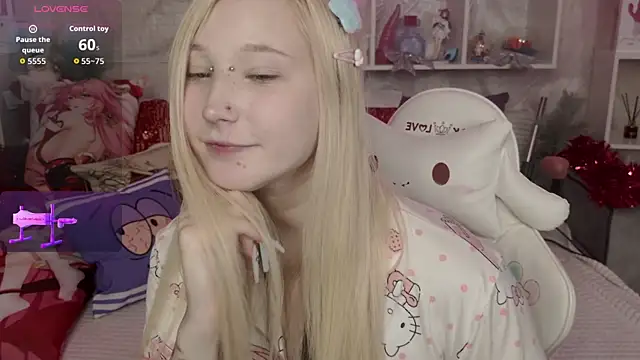 MeowkaKitty online show from 12.20.25