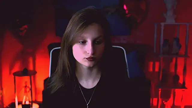 EllaHorton online show from 03.21.25