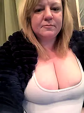 jusichka online show from 03.15.26