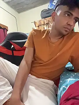 yObal-hot online show from 03.25.26