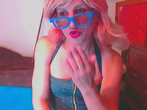 LorenJade online show from 02.19.26