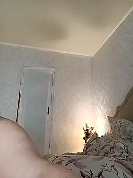 Snapshot of ___Midnight___ chatting on 01.26.25 Midnight online show from 01.26.25