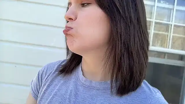 sexylilly69 online show from 03.17.25