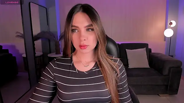 EloisaOlivero online show from 10.11.25