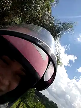 Irresistible24 online show from 11.23.25