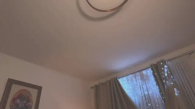 Snapshot of hotexclusive_ chatting on 01.13.25 hotexclusive  online show from 01.13.25