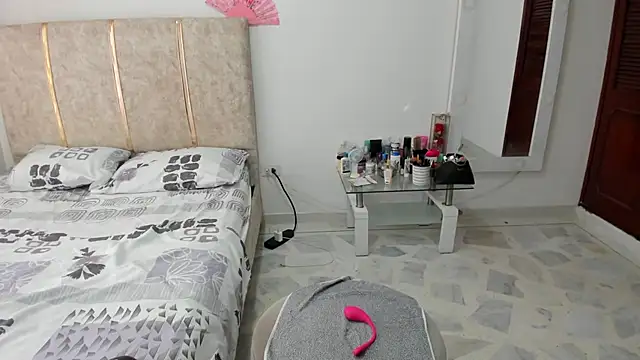 EnyelDavies online show from 11.01.25