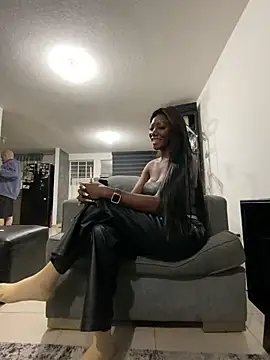 SUUKAM online show from 12.14.25