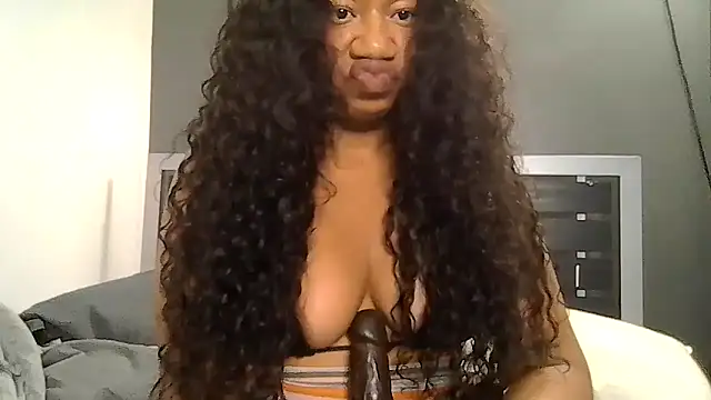 Snapshot of goddessdaisysky chatting on 03.22.26 goddessdaisysky online show from 03.22.26