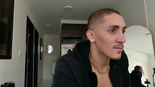 MikeRoss7777 online show from 10.28.25