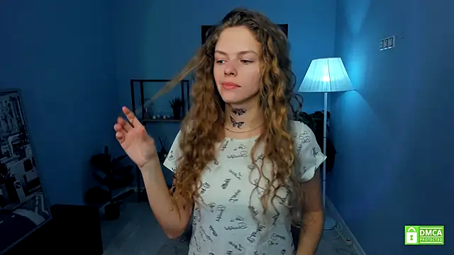 RayaNenlia online show from 11.16.25