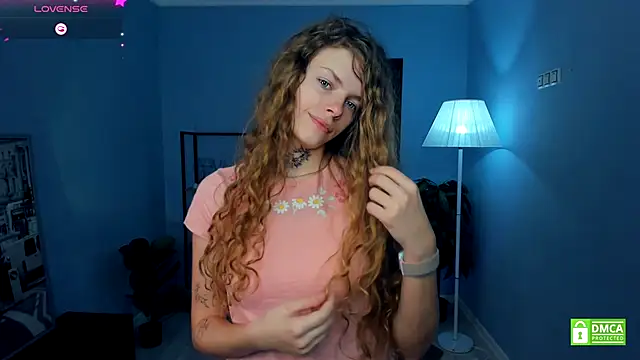 RayaNenlia online show from 12.17.25