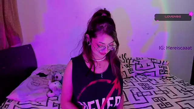 Snapshot of cataleya_kyuu__ chatting on 01.10.25 cataleya kyuu online show from 01.10.25