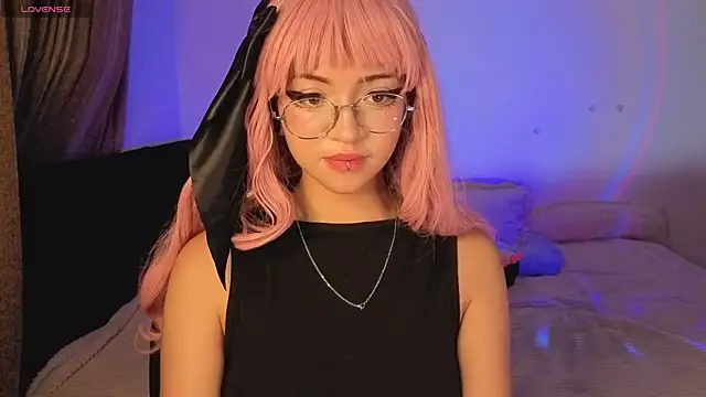 Snapshot of cataleya_kyuu__ chatting on 09.23.25 cataleya kyuu online show from 09.23.25