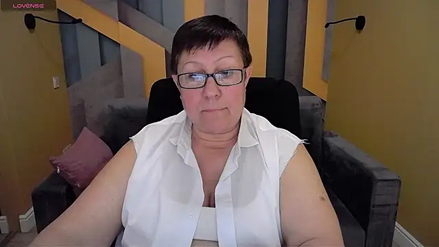 BarbaraTurners online show from 01.12.25