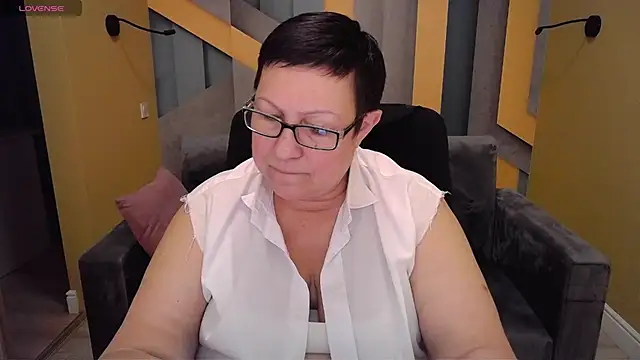 BarbaraTurners online show from 01.25.25