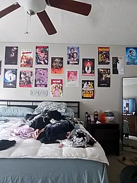 honeeyyy pot online show from 03.17.25