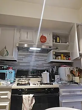 honeeyyy pot online show from 11.29.25