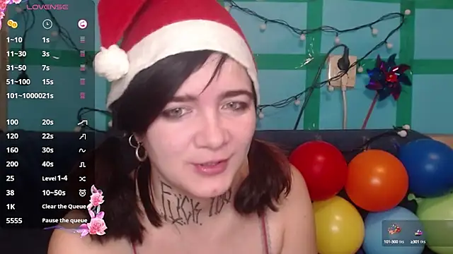 Snapshot of Yours_good_mood chatting on 12.27.24 Yours good mood online show from 12.27.24