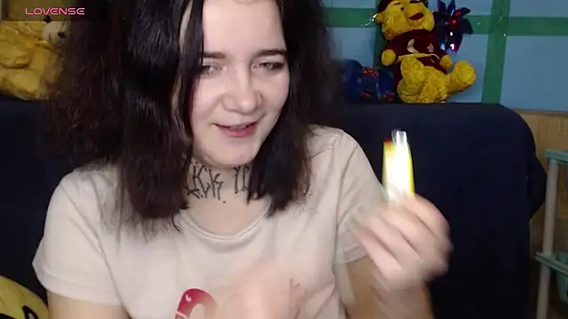 Snapshot of Yours_good_mood chatting on 01.31.25 Yours good mood online show from 01.31.25