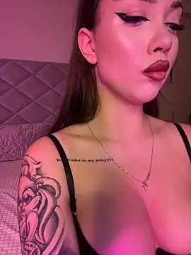 Snapshot of BamBam_XO chatting on 03.14.25 BamBam XO online show from 03.14.25