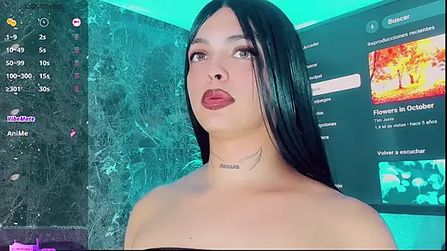 Emmaa Saenz  online show from 10.23.25