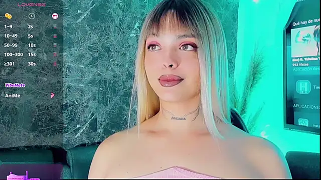 Emmaa Saenz  online show from 12.16.25