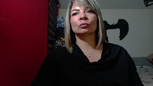 Snapshot of charlotedoll chatting on 05.22.26 charlotedoll online show from 05.22.26