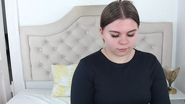 AbbyPleasure online show from 12.20.24