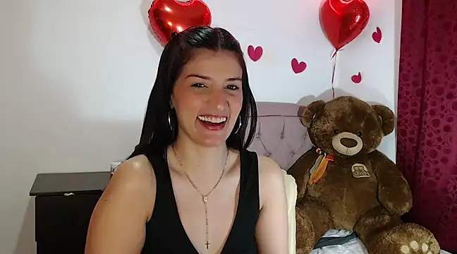 Snapshot of ZajiraShane chatting on 02.05.25 ZajiraShane online show from 02.05.25