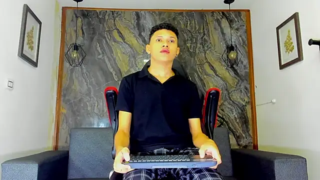 liam genner  online show from 01.29.25